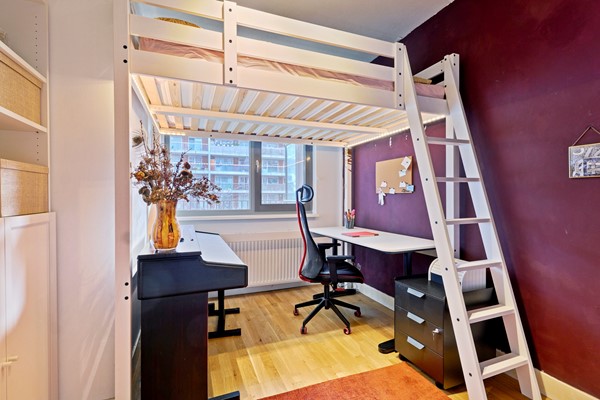 Medium property photo - Julius Pergerstraat 148, 1087 KP Amsterdam